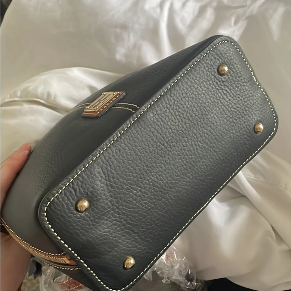 Black Dooney & Bourke purse NWTS! - Picture 3 of 4